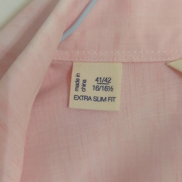 SuitSupply Cotton-Linen Blend Shirt  (Casual Spring/Summer) 16-16.5" Neck. - Picture 4 of 4